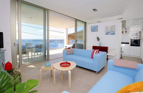 S'Estanyol de Migjorn Apartment | Estanyol Mar - Apartment with Terrace, Sea View, Ideal for Groups & Families