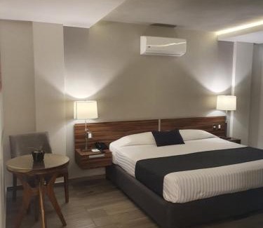 Las Americas Hotel | Estanza Hotel & Suites