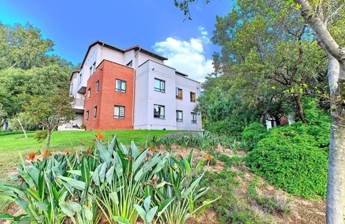 Greater Johannesburg Metropolitan Area Apartment | Estate Lifestyle+Inverter+Wi-Fi