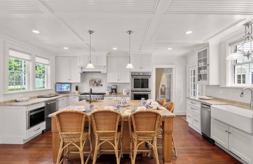 Harwich Port House | Estate with Private pool, tennis court, and playground!