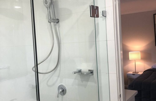 Armidale City Centre Hotel | Estelle Kramer Motor Inn