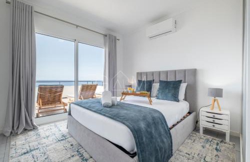 Jardim do Mar Apartment | Esterinha's Ocean Apartment by GALMI