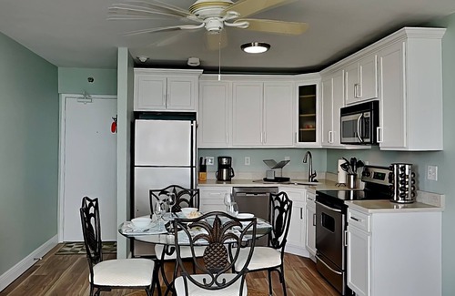 South Island Condo | Estero Beach and Tennis 705c