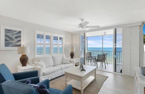 Fort Myers Beach Apartment | Estero Island Beach Villas 601
