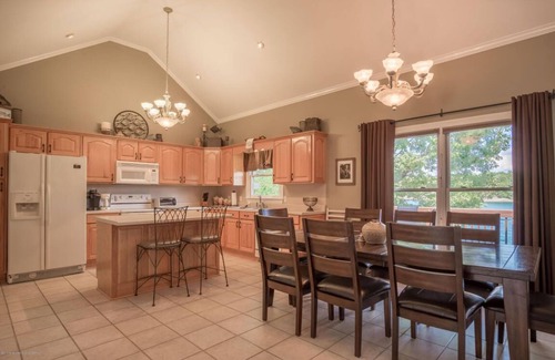 Arley House | Estes Pointe Lake House on Perfect Lot No steps to Dock Ramp