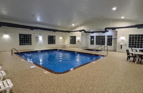 Estherville Hotel | Estherville Hotel & Suites