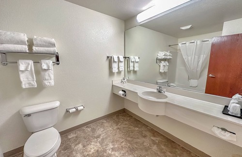 Estherville Hotel | Estherville Hotel & Suites