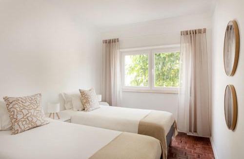 Estoril Apartment | Estoril Beach - Your Family Escape