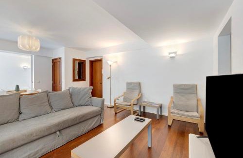 Estoril Apartment | Estoril Close To The Sea