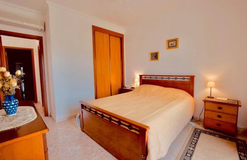 Vale de Carro Apartment | Estrada de, Urbanizacao,edificio laranjal,apartment 18,vale carro, 8200-596