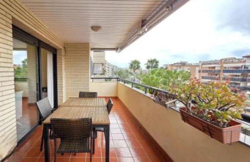 Salou City Centre Apartment | Estrella Salou Aren