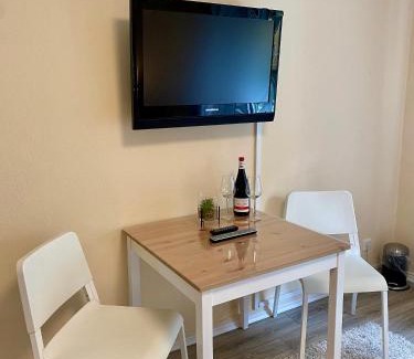 Herne Apartment | estrella24 LIVING ROOMS 87 Paris