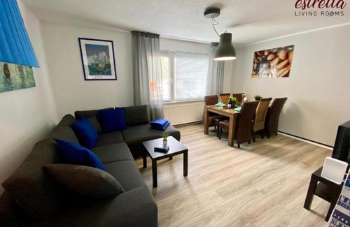 Herne Apartment | estrella24 LIVING ROOMS Rom