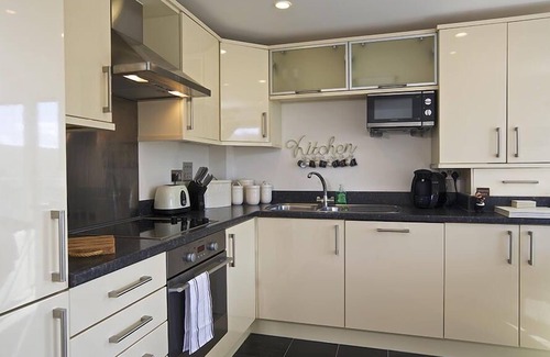 Kingsbridge Cottage | ESTUARY VIEW, pet friendly in Kingsbridge