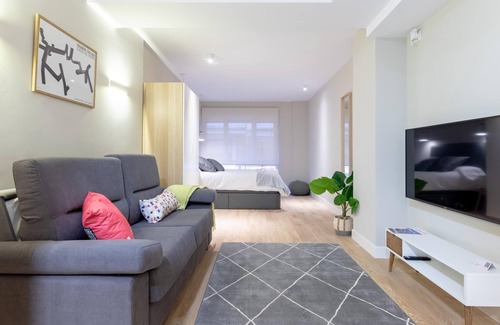 Castanos Apartment | ESTUDIO 8 by HiBilbao
