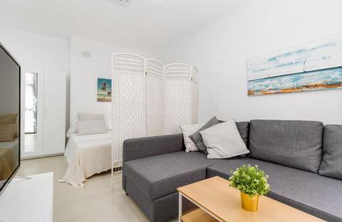Perchel Sur Apartment | Estudio en málaga centro noblejas