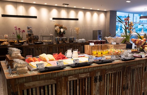 Coracao de Jesus Hotel | eSuites Virginia Luxemburgo BH
