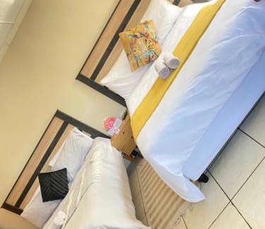 Bluewater Bay House | EThembeni Guesthouse