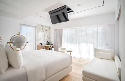 Heraklion Hotel | Ethereal White Resort Hotel & Spa - Adults Only