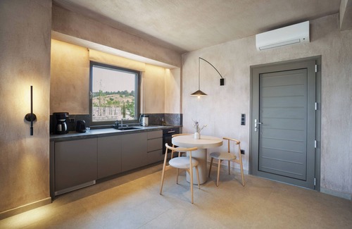 Nikita House | Etheres