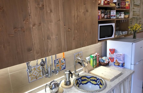Stazzo Apartment | Etna Taormina apartment with private kitchen, including Etna Siracusa, Catania