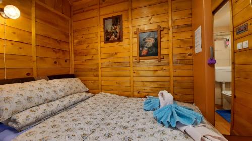Zeravacki Potok Hotel | Etno selo EDEN