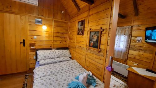 Zeravacki Potok Hotel | Etno selo EDEN
