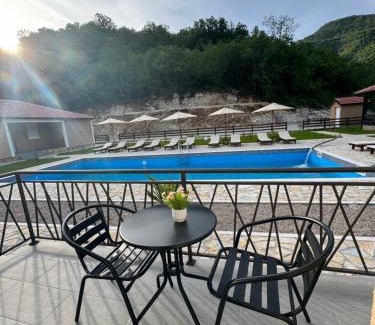 Rijeka Crnojevica Apartment | Etno Selo Grabovicka Jutra