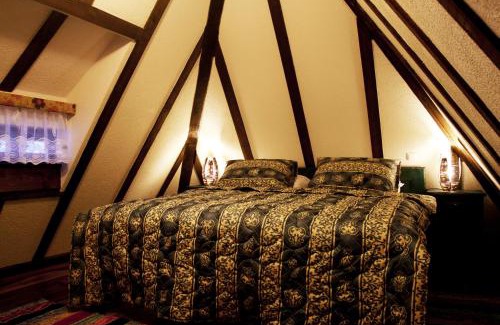 Vitez Resort | Etno Village Cardaci