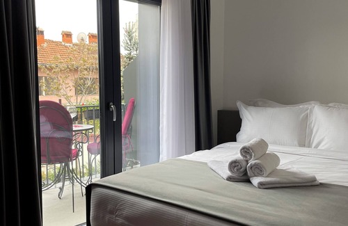 Pristina Hotel | Etnomania Boutique Hotel