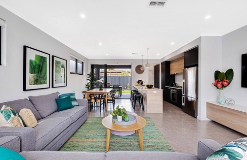 Warradale House | Eton House, Brand new house that you will not want to leave!
