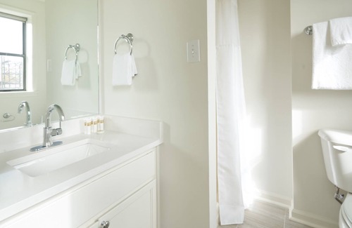 West End Apartment | Euclid Court
