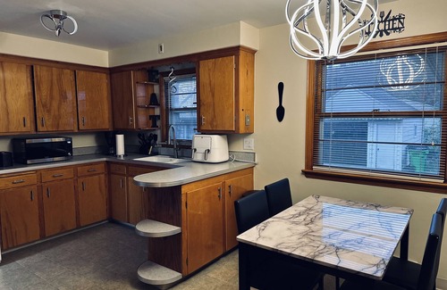 Euclid House | Euclid Lake Retreat