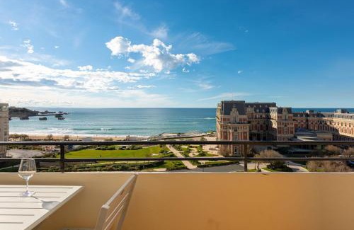 Biarritz City Centre Apartment | EUGENIE - Apt with balcony and sea view and Hotel du Palais in Biarritz