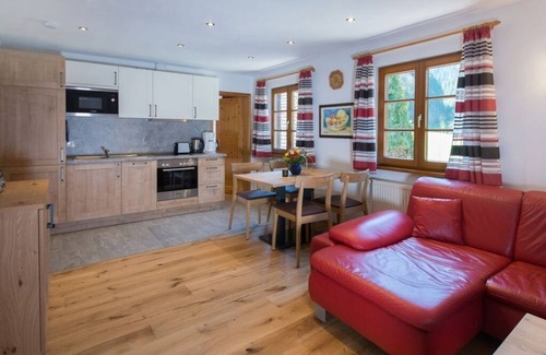 Schiltach House | Eulersbacher Hof Comfortable holiday residence