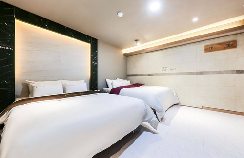 Eumseong Hotel | Eumsung Dubai