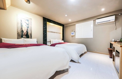 Eumseong Hotel | Eumsung Dubai