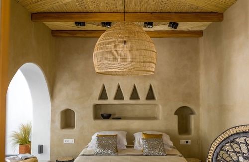 Naxos Town Apartment | Euphoria Chora Naxos Executive Suite with Jacuzzi