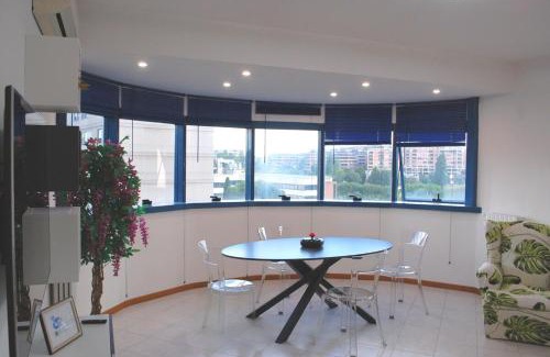 Quartiere XX Ardeatino Apartment | Eur Heritage Suite