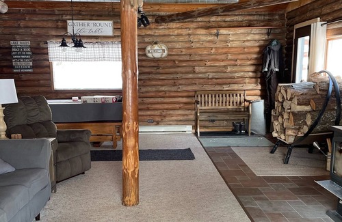 Mellen Cabin | Eureka Lake Log Cabin Retreat