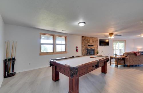 Eureka Springs House | Eureka Springs Gem 2 Decks, Mtn and Lake Views
