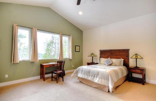 Yosemite West House | Eureka