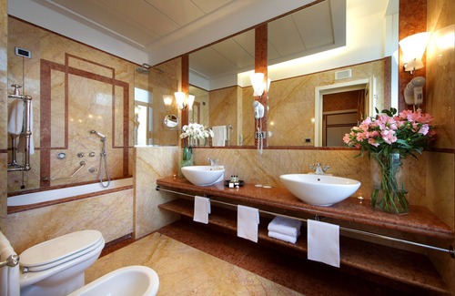 Santa Lucia Hotel | Eurostars Hotel Excelsior