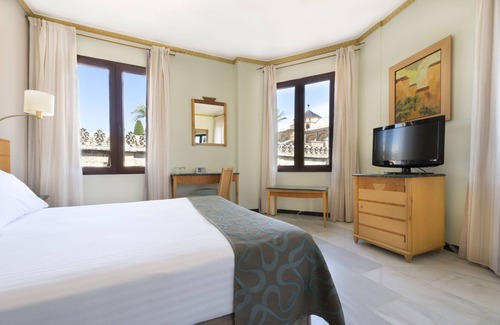 La Catedral Hotel | Eurostars Maimónides Hotel