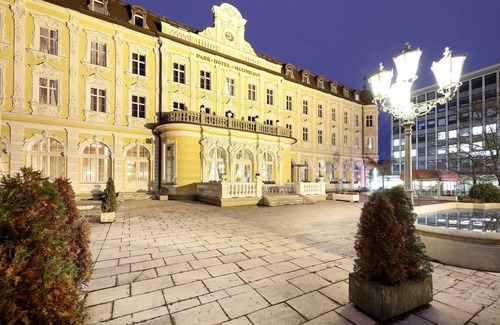 City Centre Regensburg Hotel | Eurostars Park Hotel Maximilian