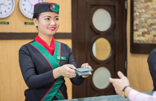 Las Pinas Hotel | Eurotel Las Pinas