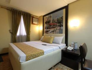 Ermita Night District Hotel | Eurotel Pedro Gil