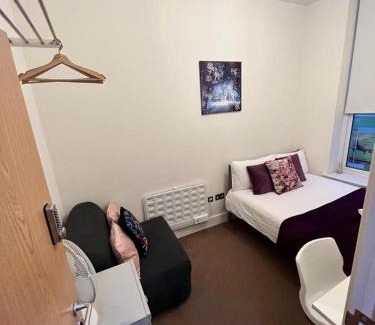 Euston House | Euston Station Central Apartment 161 1 and 3