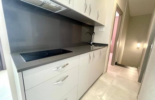 San Julian Apartment | Eva Recommends Soho Alameda Duplex