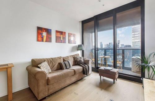Southbank Apartment | 'Evara' Resort-Style Living by Yarra River and Crown
